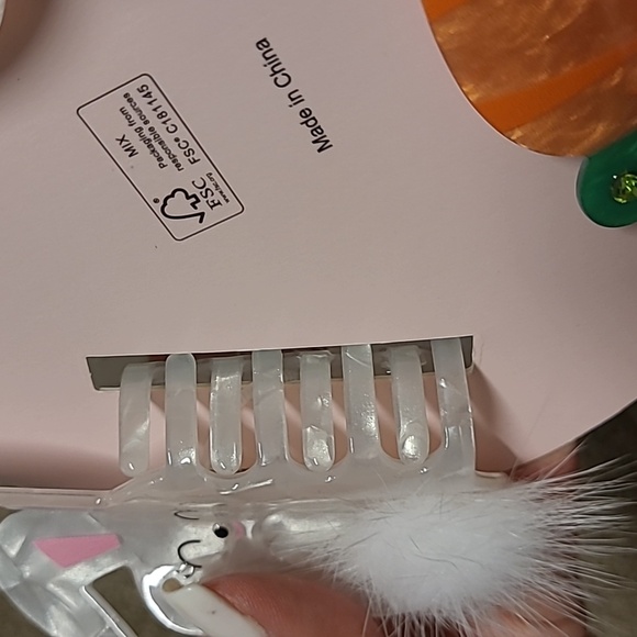 NWT Easter Hair Clips - Picture 3 of 5